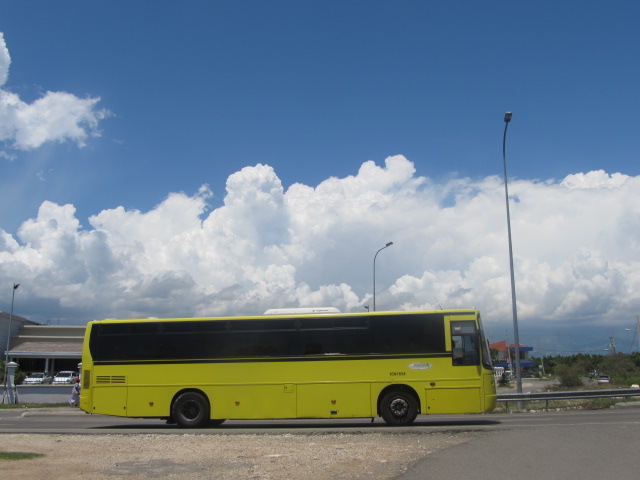 JUTC Bus in Kingston by Raynor Allen