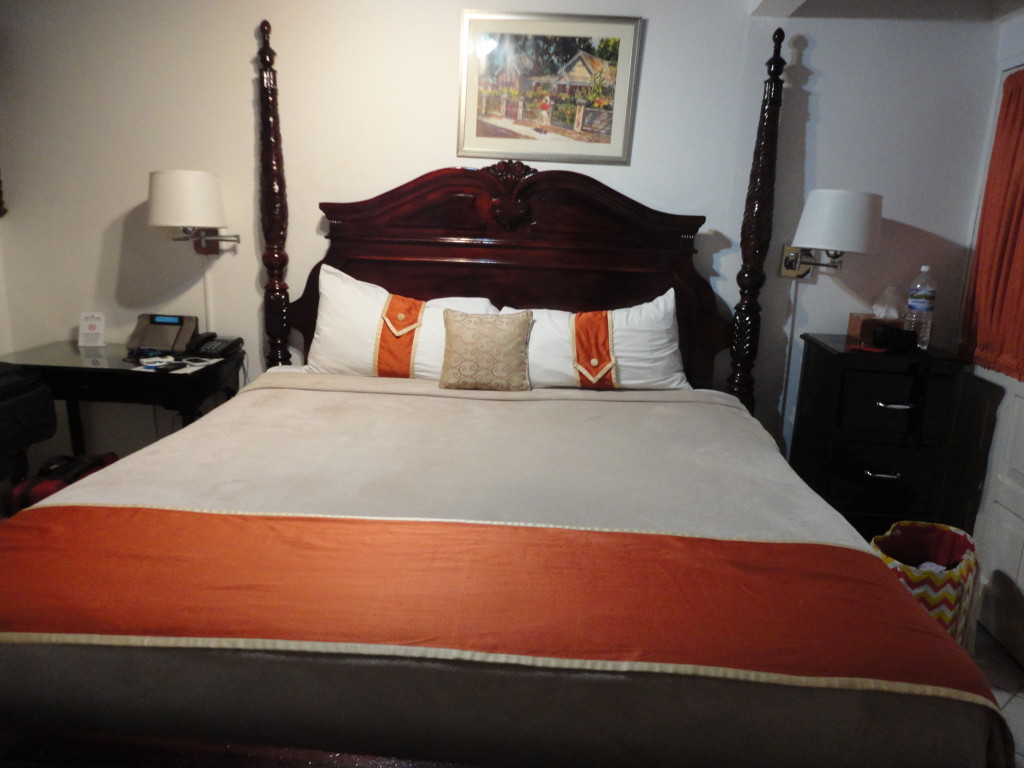Bedroom- Altamont West Hotel